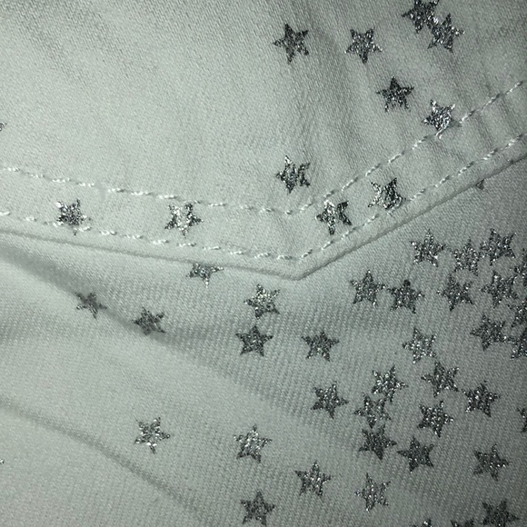 Girls Gap 1969 denim shorts - Picture 3 of 3